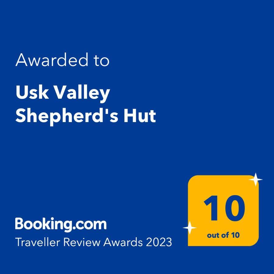 Luxury tent Usk Valley Shepherd's Hut Cwmbran